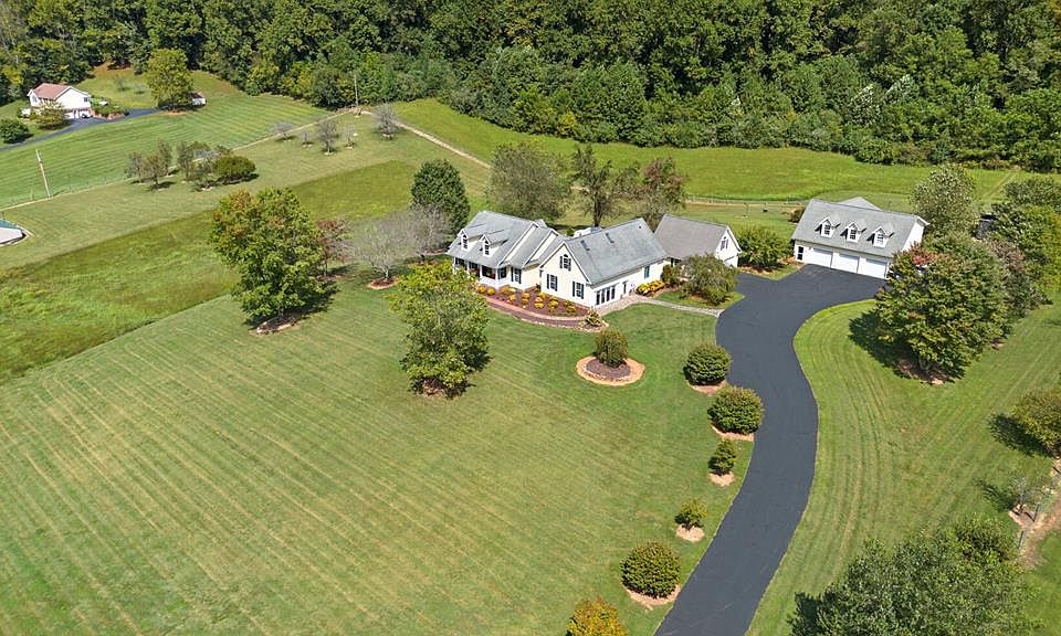 1st image of 4457 Swinging Bridge Rd