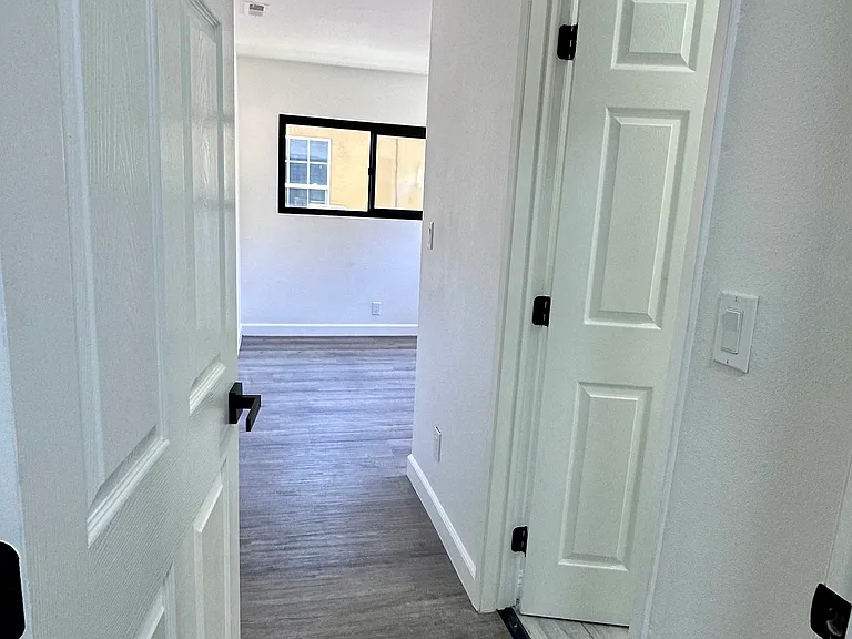 6007 Linden Ave — Photo 12