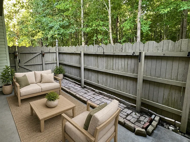 1445 Shortleaf Ln #1445 — Photo 8