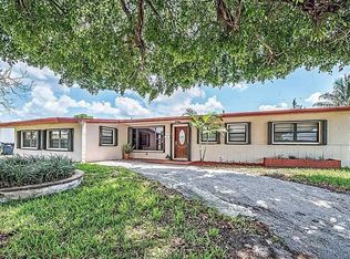 5101 SW 102nd Ct, Miami, FL 33165