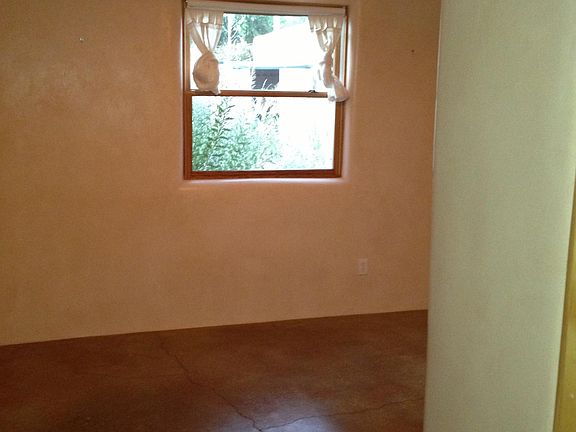 5th image of 626 Alarid St #B
