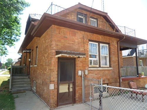 2nd image of 3800 19th Ave