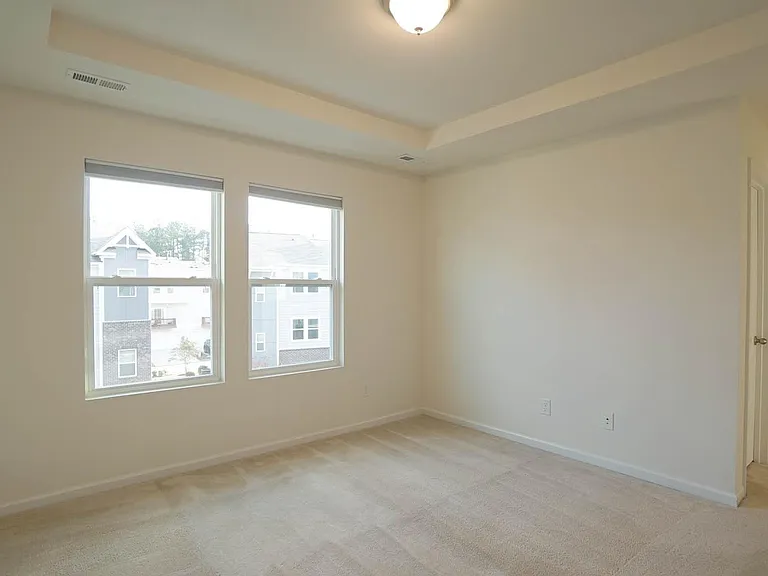 1041 Salt Glaze Ln — Photo 23