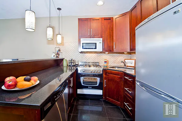 Sold by Halstead Real Estate | media 3