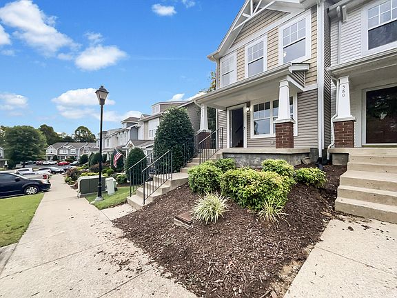 2nd image of 578 Flintlock Ct