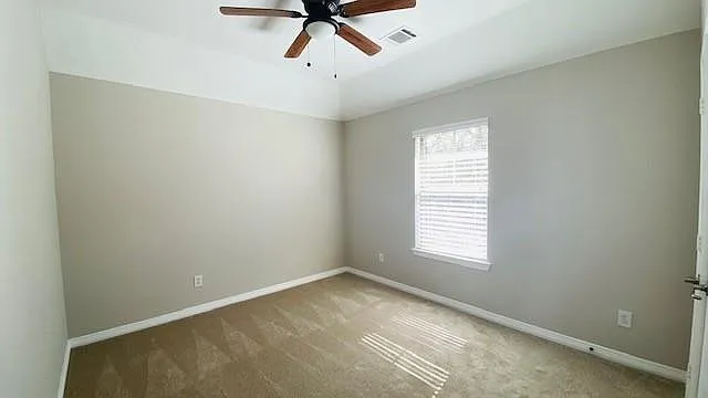 6504 Diamond Dr — Photo 13
