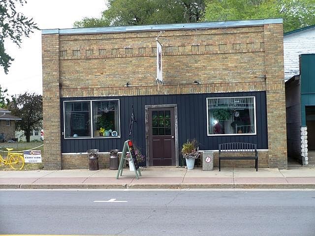 1st image of 125 MAIN STREET