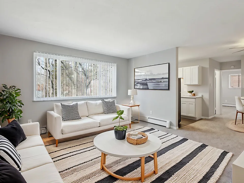 Jadaro Apartments