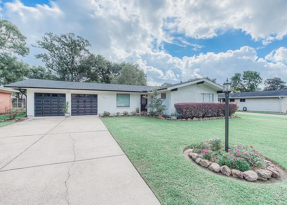 1st image of 3111 Callaway Dr