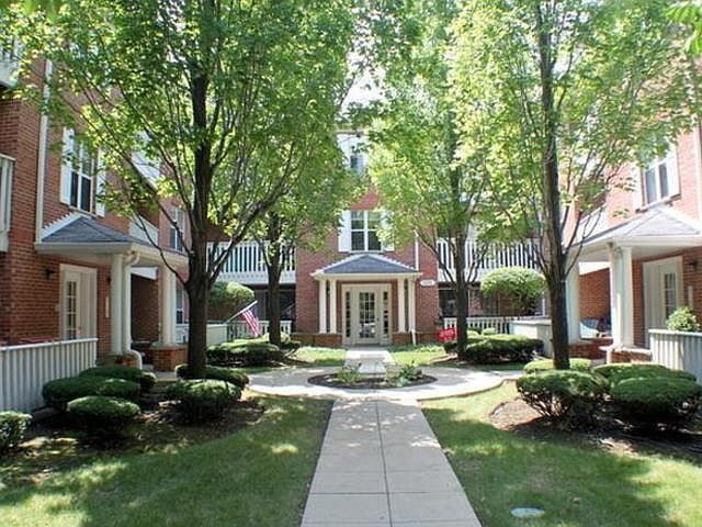 1st image of 4748 N Elston Ave APT 101C