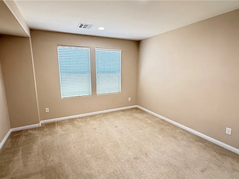 3024 Paladi Ave — Photo 36