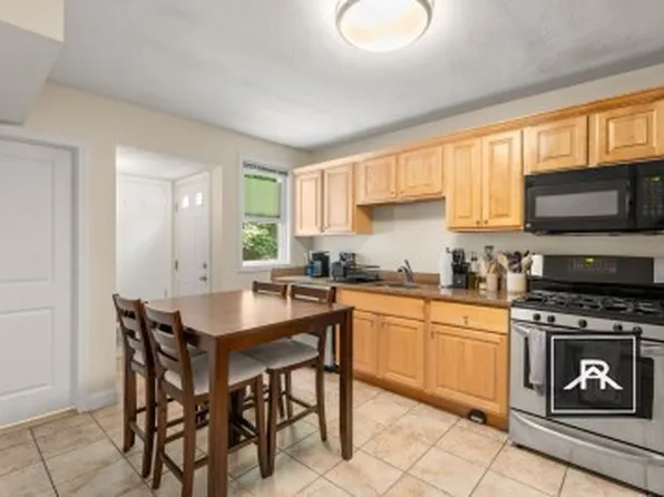 93 Kilsyth Rd, Boston, MA