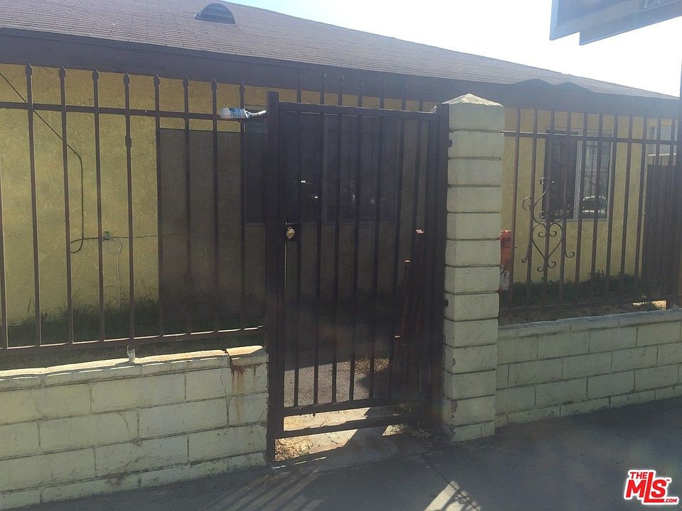 2nd image of 1016 W Gage Ave