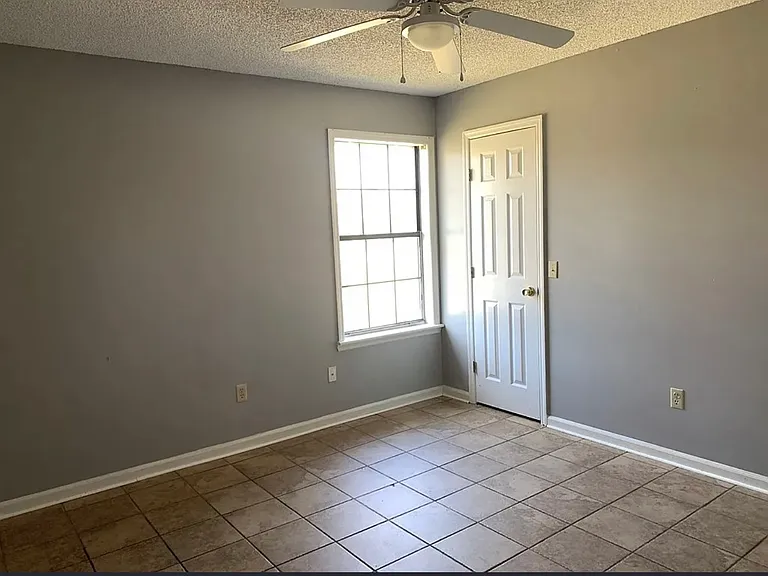 88 Kelly Ln — Photo 12