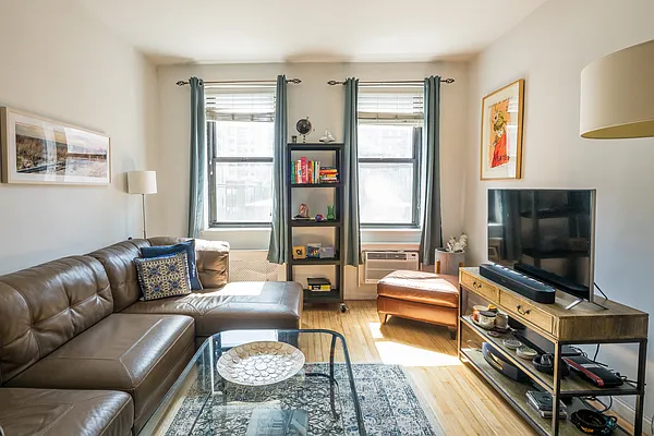 Sold by Samuel Realty Group LLC | media 1