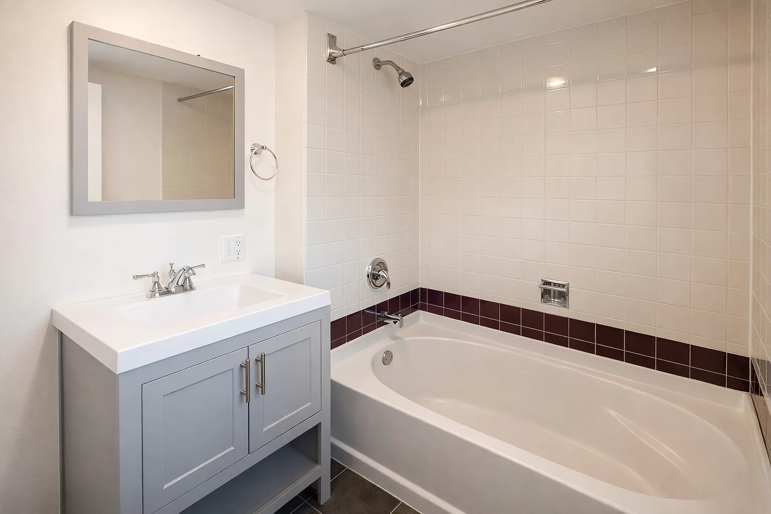 1 bed, 650 sqft, $1,950 — Photo 3