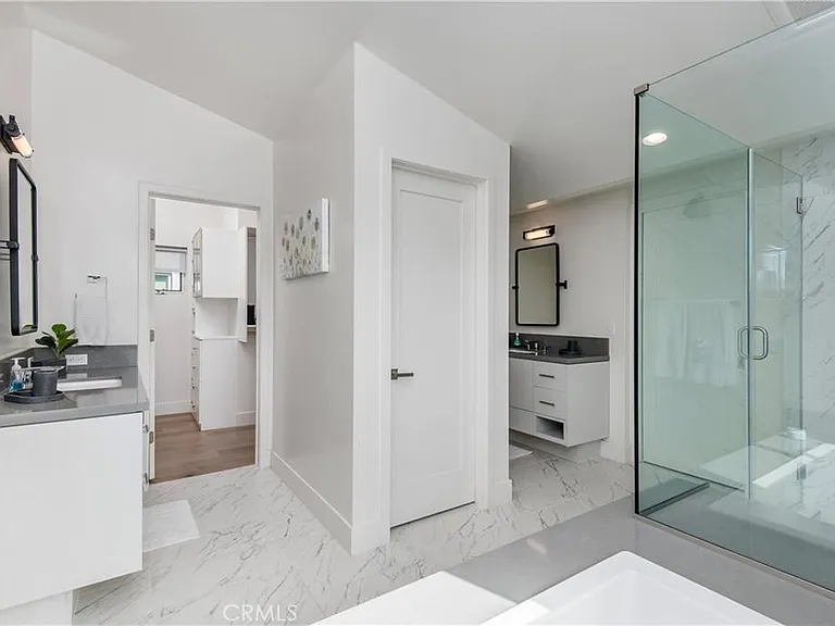 3920 Coast Hwy E — Photo 36