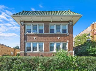 5924 W Addison St, Chicago, IL 60634