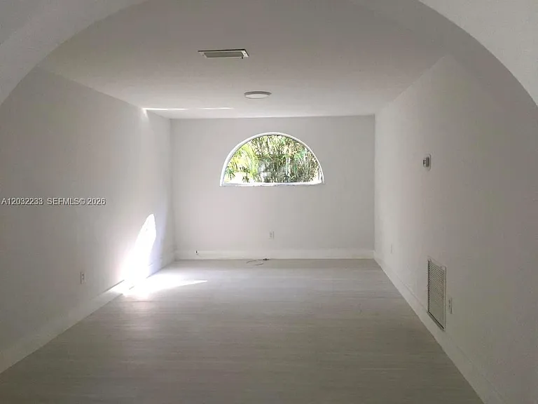 6622 Acacia Ct — Photo 5