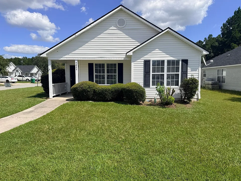 4049 Chadwyck Dr