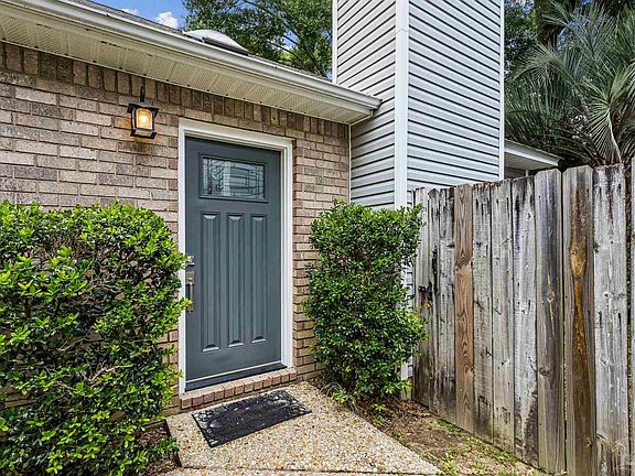 2nd image of 4625 Calle Ventoso