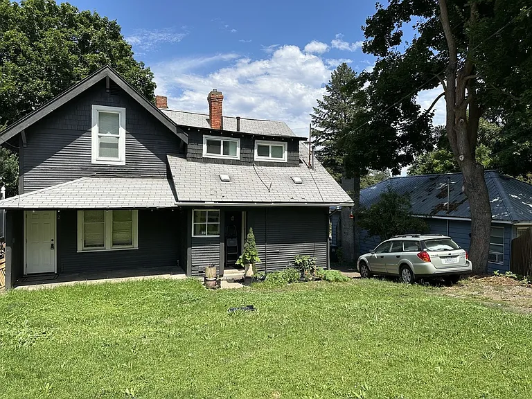 514 E 10th Ave — Photo 2