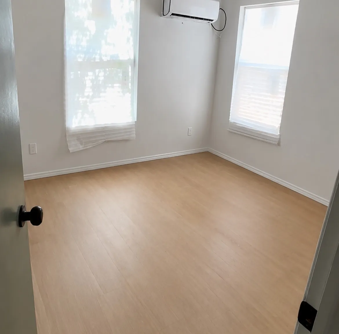 3 bed, 988 sqft, $1,395 — Photo 2