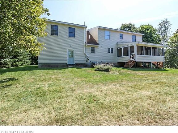 Backyard with lots of room for playing and entertaining friends and family. Tag football anyone?  It's the season.