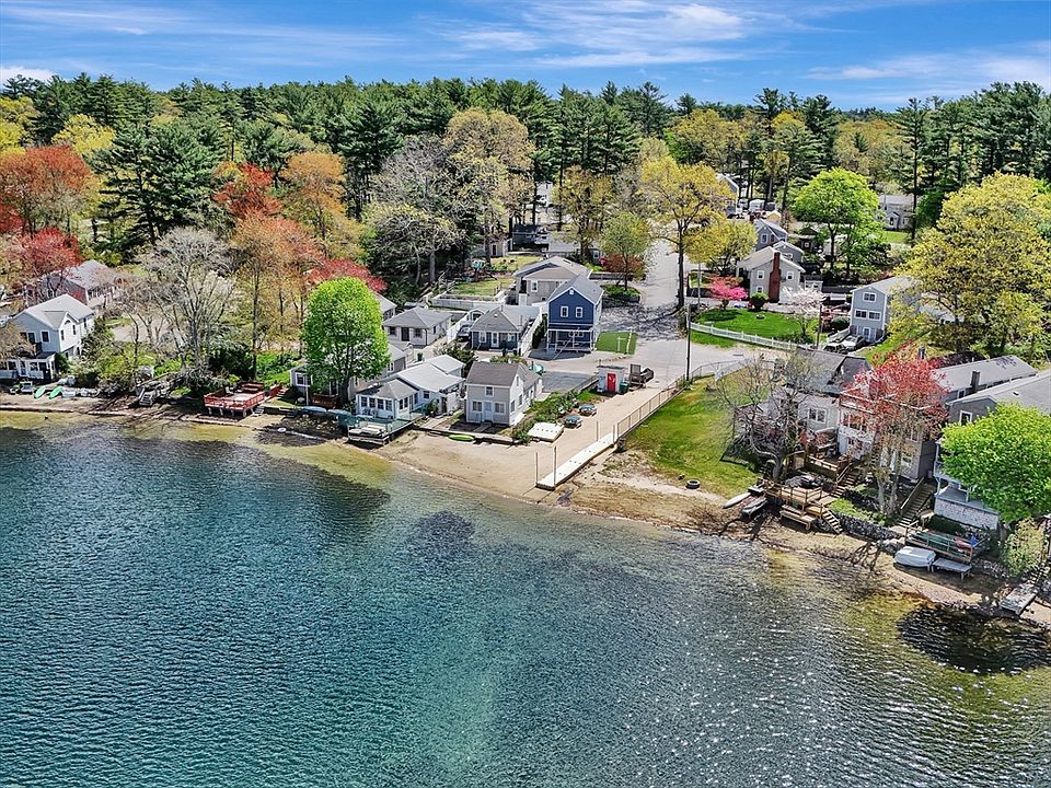 1st image of 47 Woodbine Ave