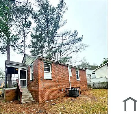 3369 Matheson Dr — Photo 2