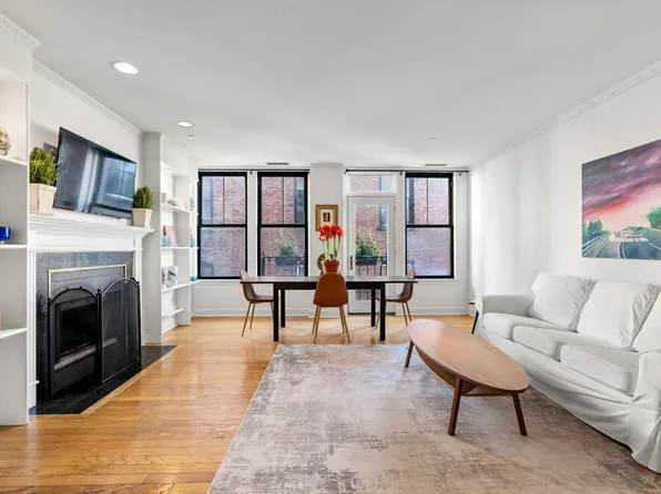 75 Clarendon St APT 304, Boston, MA 02116