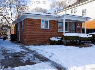 6409 Grandville Ave, Detroit, MI 48228