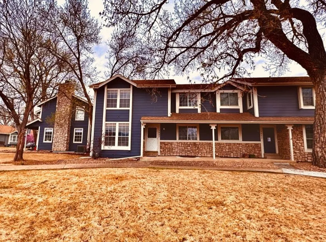 Building Photo - 3807 Paseo Del Prado