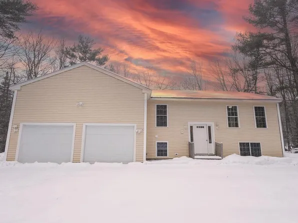 264 County Road, Turner, ME 04282