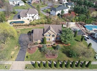 1675 Ridgeview Dr, Allentown, PA 18104