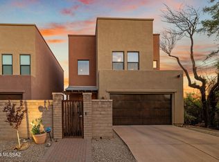 150 E Castlefield Cir, Tucson, AZ 85704