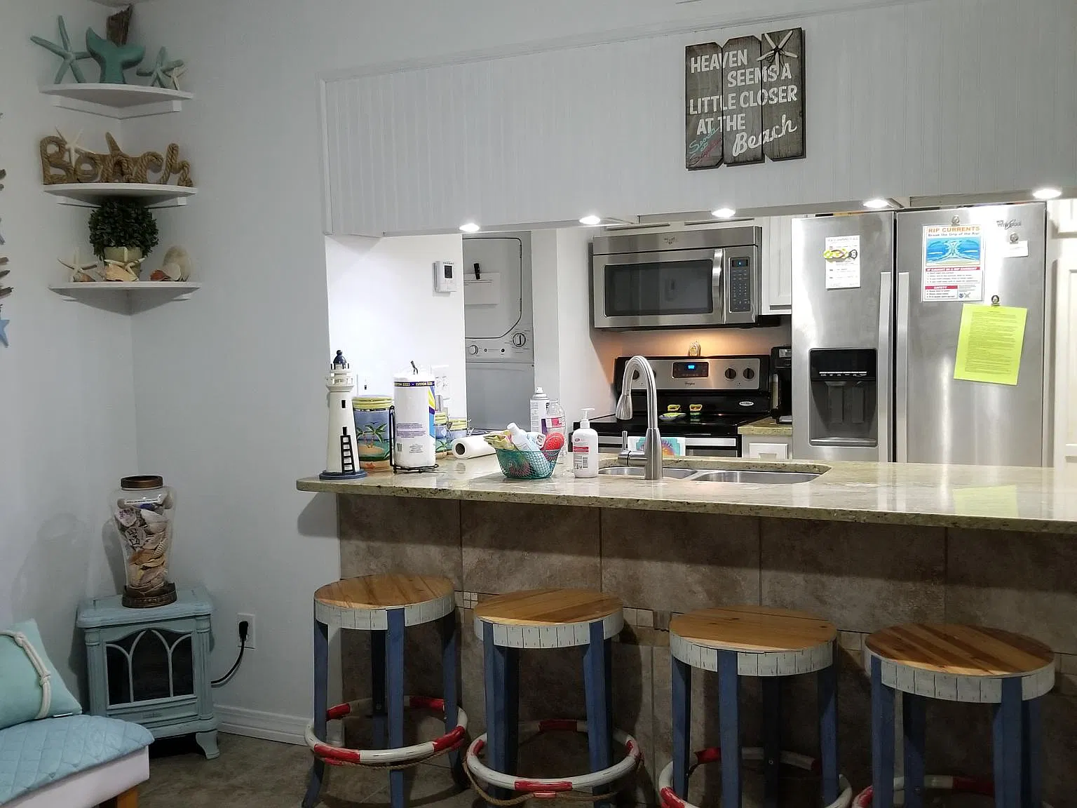 2 bed, 960 sqft, $1,995 — Photo 2
