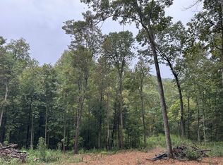 453 Gravely Hill Rd, Bethpage, TN 37022