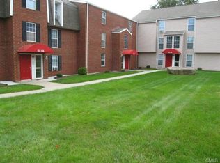 69 Heather Rdg, Shelton, CT 06484