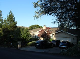 35 Crestview Dr, Orinda, CA 94563