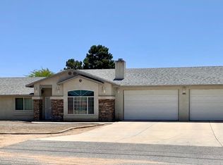 18251 Owatanna Rd, Apple Valley, CA 92307