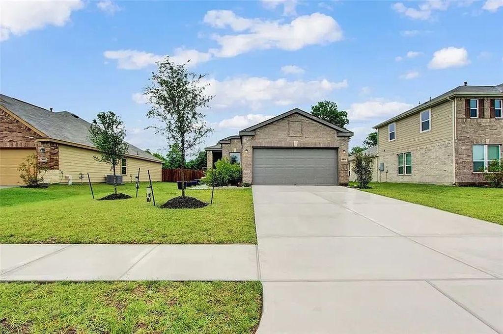 6011 Whitewing Rd - Property Image