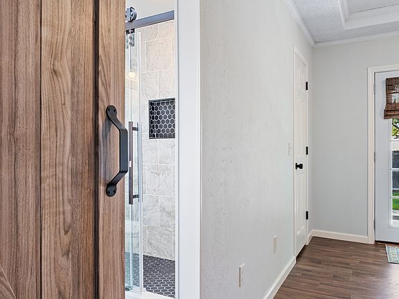 3rd image of 3444 Cherrywood Ln