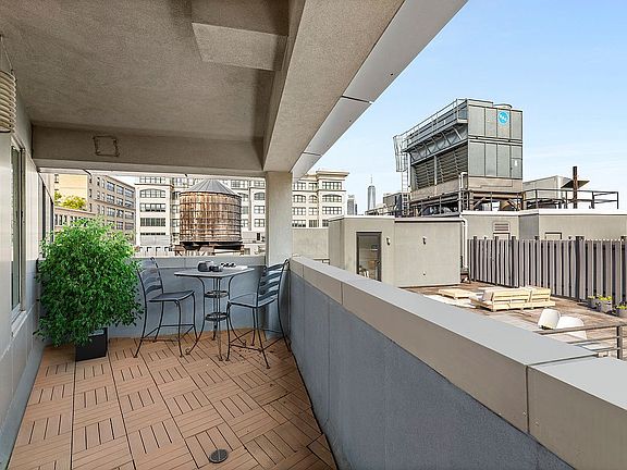 2nd image of 133 Water St APT 11B