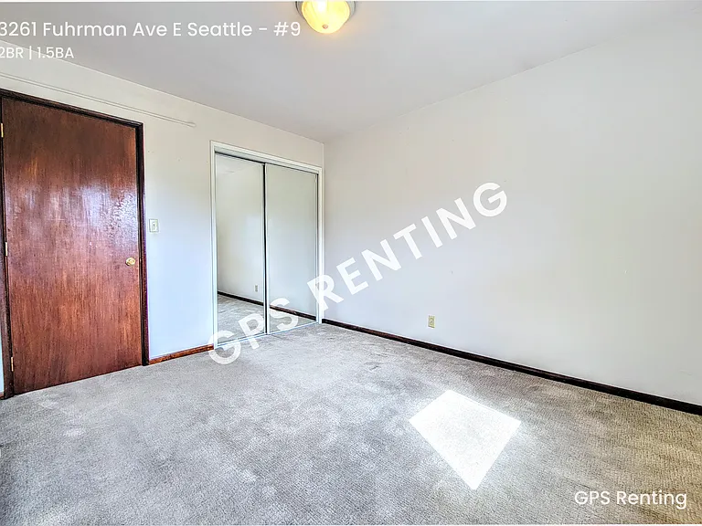 3261 Fuhrman Ave E #9 — Photo 4