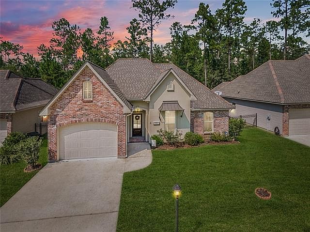 1st image of 504 Bateleur Way
