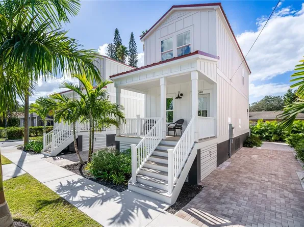 340 6th St E, Bradenton, FL 34208