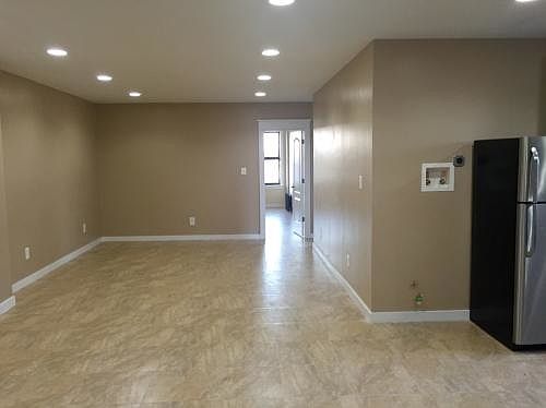 3rd image of 1314 Seneca Ave #2
