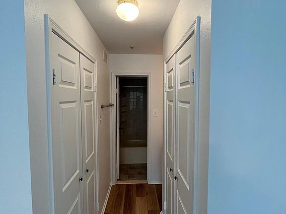 3rd image of 3311 Wyndham Cres #1202