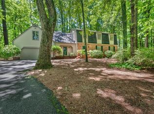 1091 Abbotts Creek Church Rd, High Point, NC 27265